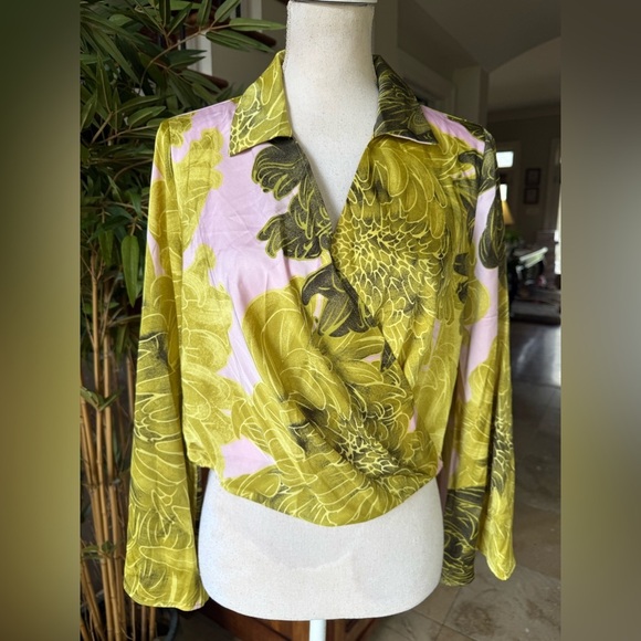 Madison de’Amelie ladies long sleeve dressy blouse, NWT size medium - Picture 9 of 12